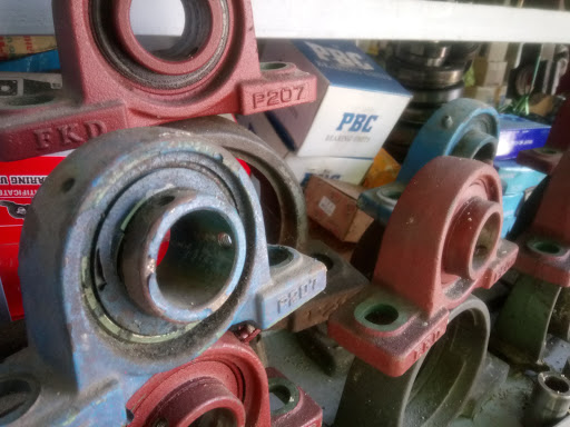 Cửa Hàng Phụ Tùng Ôtô Dũng Nga
