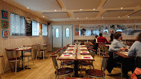Atmosphère du Restaurant de fruits de mer Chez Eliette à Andernos-les-Bains - n°12