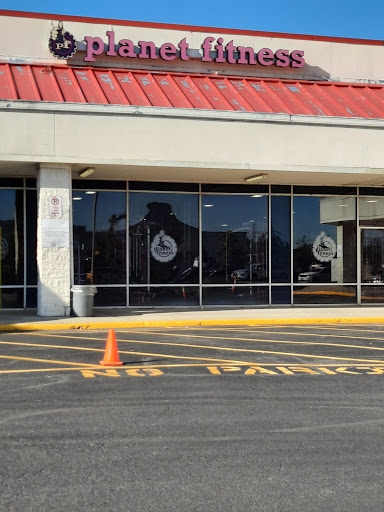 Gym «Planet Fitness», reviews and photos, 1775 South Ave, Staten Island, NY 10314, USA