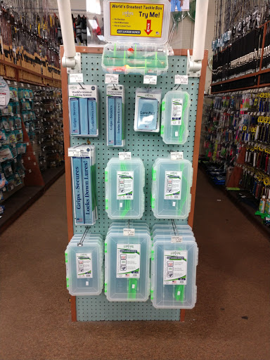 Sporting Goods Store «Half Hitch-Panama City Beach», reviews and photos, 2206 Thomas Dr, Panama City, FL 32408, USA