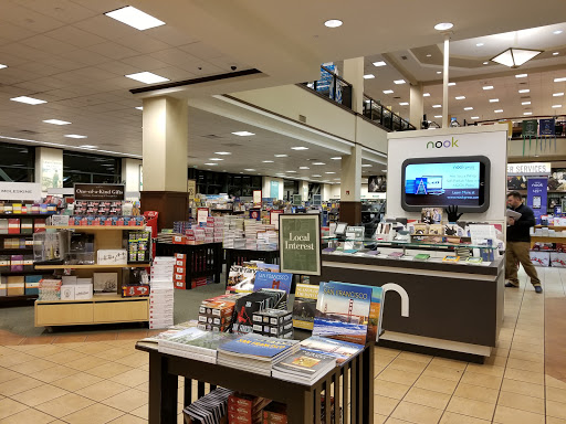 Book Store «Barnes & Noble», reviews and photos, 11 W Hillsdale Blvd, San Mateo, CA 94403, USA