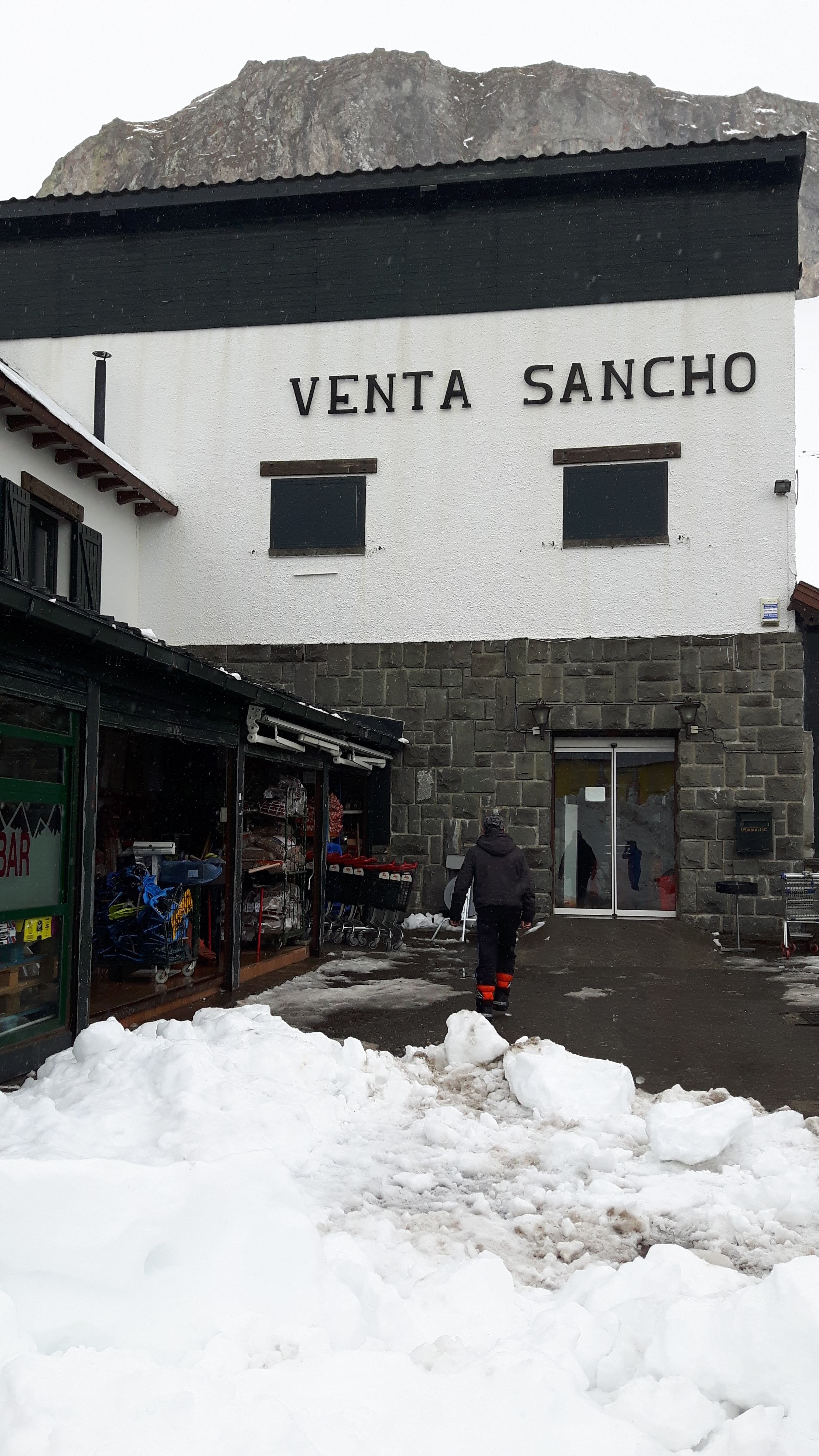 Photo n° 4 de l'avis de viorel.i fait le 10/02/2019 à 19:28