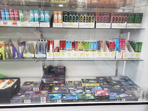 Tobacco Shop «Kenmore smoke shop», reviews and photos, 7016 Bothell Way NE b, Kenmore, WA 98028, USA