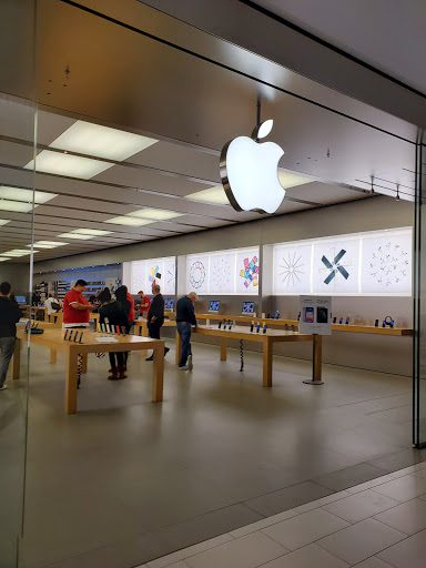 Computer Store «Apple Rockaway», reviews and photos, 301 Mount Hope Ave, Rockaway, NJ 07866, USA