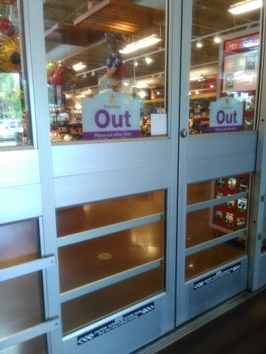 Grocery Store «Stop & Shop», reviews and photos, 3999 Albany Post Rd, Hyde Park, NY 12538, USA