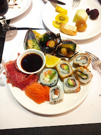 Sushi du Grillades Restaurant Golden Wok Asiatique à Bobigny - n°4