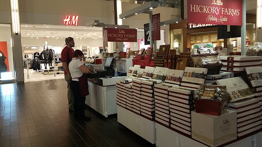 Shopping Mall «Vancouver Mall», reviews and photos, 8700 NE Vancouver Mall Dr, Vancouver, WA 98662, USA