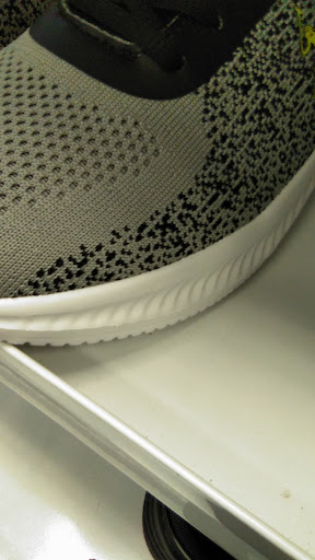 Clothing Store «Ross Dress for Less», reviews and photos, 7884 Van Nuys Blvd, Van Nuys, CA 91402, USA