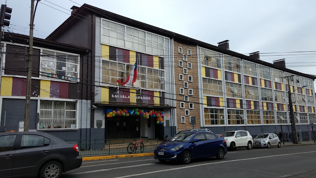 Opiniones de Escuela 1 en Valdivia - Escuela