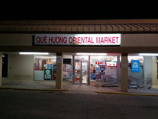 Que Huong Oriental Market