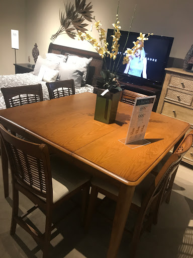 Furniture Store «City Furniture Fort Lauderdale», reviews and photos