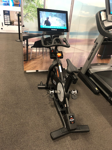 Electronics Store «Best Buy», reviews and photos, 550 Congress Ave, Boynton Beach, FL 33426, USA