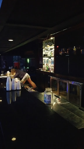 Live Music Venue «The Rabbit Hole», reviews and photos, 1801 Commonwealth Ave, Charlotte, NC 28205, USA