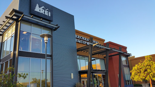 Camping Store «REI», reviews and photos, 2450 Charleston Rd, Mountain View, CA 94043, USA