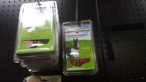 Pet Supply Store «R&S Pet Supplies», reviews and photos, 275 NY-25A #8, Miller Place, NY 11764, USA