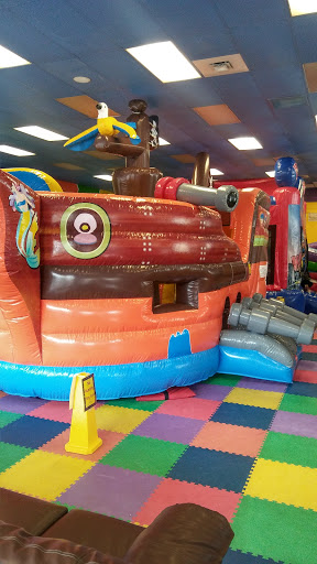 Amusement Center «S & K Wacky Indoor Bounce», reviews and photos, 202 NW 3rd St, Corvallis, OR 97330, USA