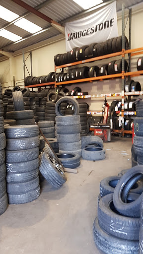 Tyres Belfast | Emergency Mobile Tyre Fitting | Dunmurry Tyre Centre | Part Worn Tyres Belfast