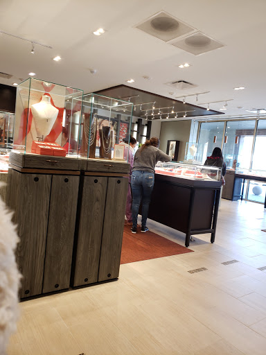 Jewelry Store «James Avery Jewelry», reviews and photos, 5315-A Farm to Market 1960 Rd W, Houston, TX 77069, USA