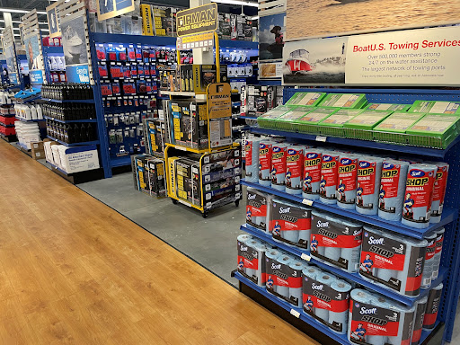 Marine Supply Store «West Marine», reviews and photos, 890 William Hilton Pkwy #108, Hilton Head Island, SC 29928, USA