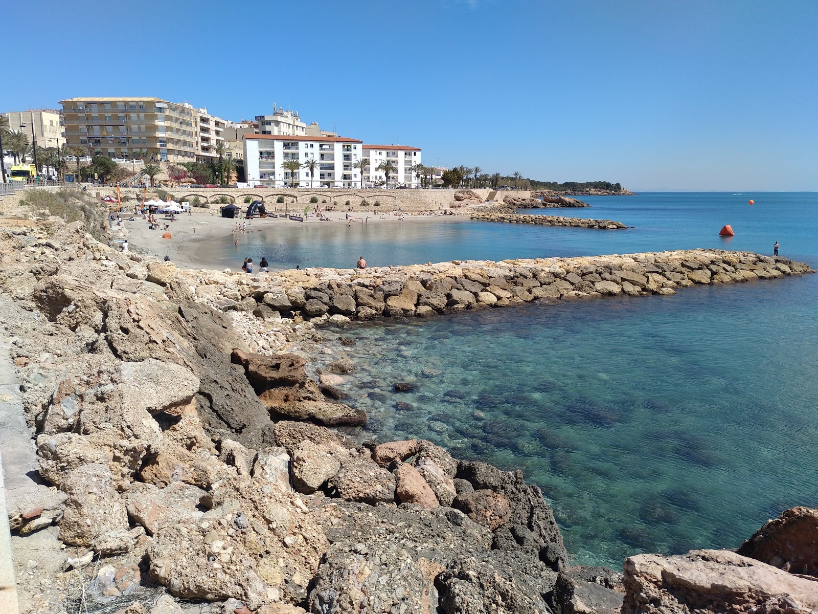 Fotografie cu Platja De l'Alguer și așezarea