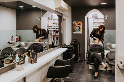 Elégance académie de coiffure à Toulouse