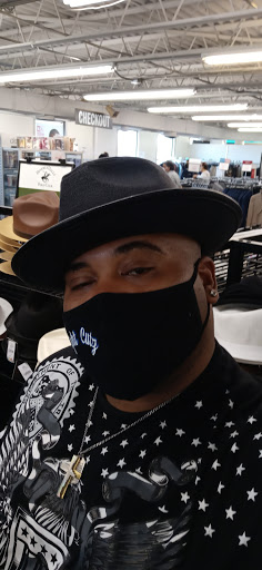 Clothing Store «K&G Fashion Superstore», reviews and photos, 5832 Columbia Pike, Falls Church, VA 22041, USA