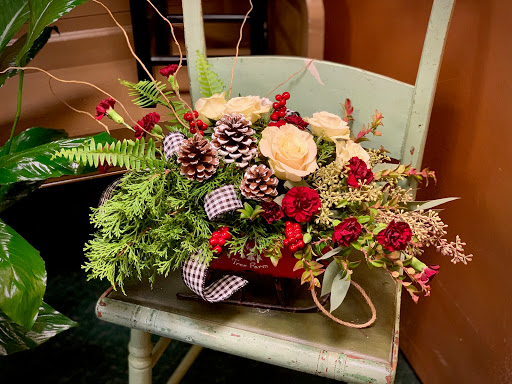 Florist «Horse Feathers Floral Design», reviews and photos, 40 High St, Mt Holly, NJ 08060, USA