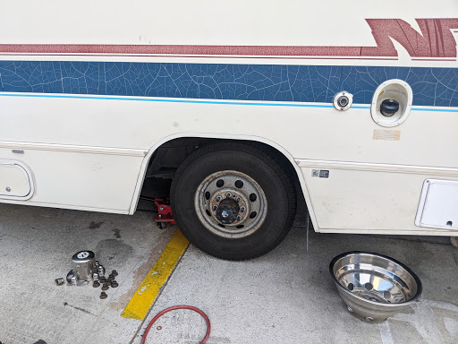 American Tire Stores - Thousand Oaks image