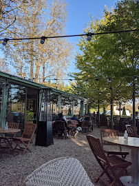 Atmosphère du Restaurant L'Orangerie à Saint-Cloud - n°8