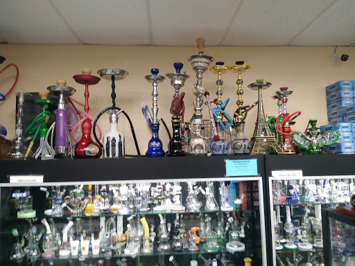 Tobacco Shop «Brockton smoke shop», reviews and photos, 793 Crescent St #1, Brockton, MA 02302, USA