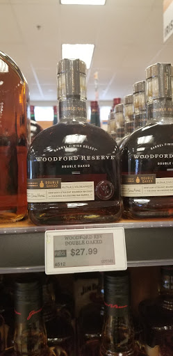 State Liquor Store «NH Liquor & Wine Outlet», reviews and photos, 68 Elm St, Manchester, NH 03103, USA