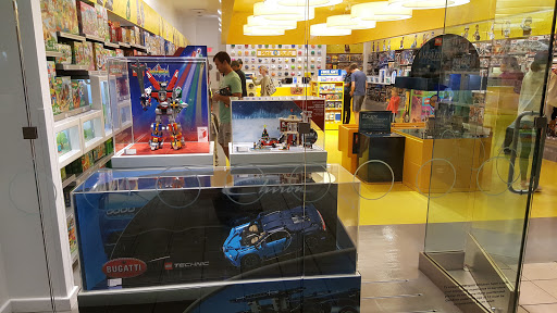 Shopping Mall «Alderwood Mall», reviews and photos, 3000 184th St SW, Lynnwood, WA 98037, USA