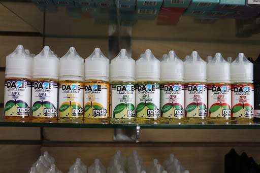 Vaporizer Store «Vape Master & Smoke Shop», reviews and photos, 1708 Long Beach Blvd, Long Beach, CA 90813, USA