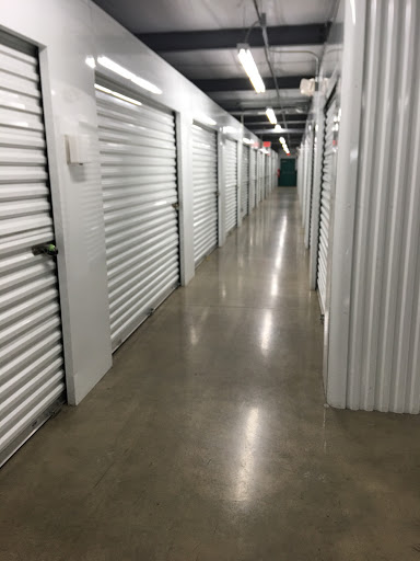 Storage Facility «Extra Space Storage», reviews and photos, 1432 Ogden Ave, Naperville, IL 60563, USA