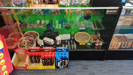 Tobacco Shop «Cigarettes For Less», reviews and photos, 1887 Pioneer Pkwy E, Springfield, OR 97477, USA