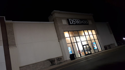 Shoe Store «DSW Designer Shoe Warehouse», reviews and photos, 2426 Lincoln Hwy, Langhorne, PA 19047, USA