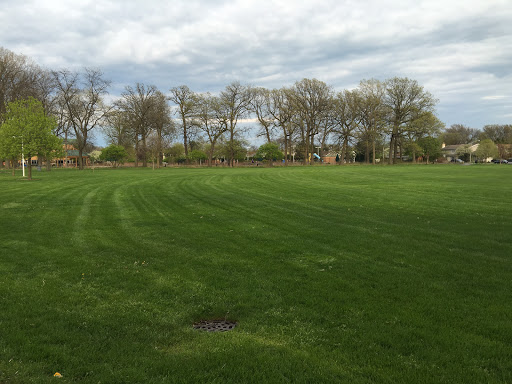 Park «Devonshire Park», reviews and photos, 4422 Greenwood St, Skokie, IL 60076, USA