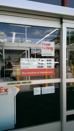 Office Supply Store «Staples», reviews and photos, 9319 5th Ave, Brooklyn, NY 11209, USA