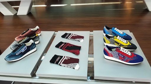 Jewelry Store «Cartier», reviews and photos, 370 N Rodeo Dr, Beverly Hills, CA 90210, USA