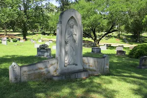 Forest Park Cemetery image