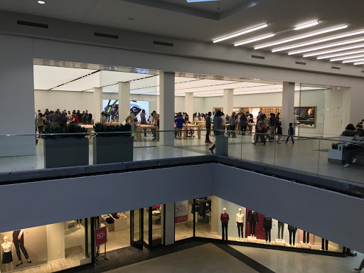 Computer Store «Apple Perimeter», reviews and photos, 4400 Ashford Dunwoody Road, Atlanta, GA 30346, USA