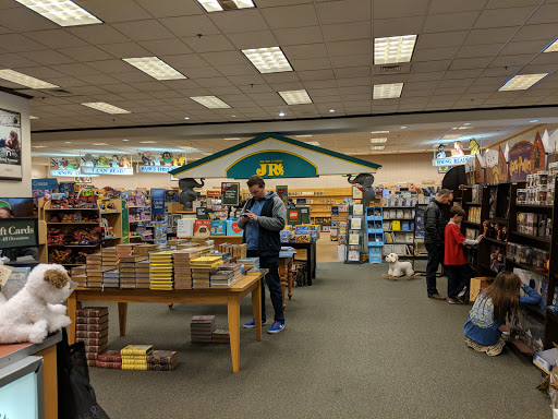 Book Store «Barnes & Noble», reviews and photos, 735 Haywood Rd, Greenville, SC 29607, USA