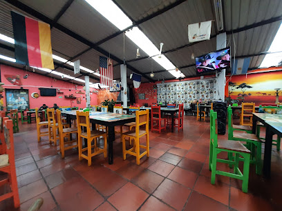 Restaurante Zipatrón - Cl. 4 #5-21, Zipacón, Cundinamarca, Colombia
