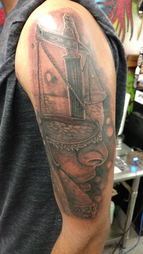 Tattoo Shop «Avenue Tattoo», reviews and photos, 472 W Highland Ave, San Bernardino, CA 92405, USA