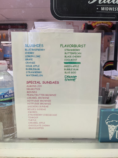 Ice Cream Shop «North Pole Ice Cream Shop», reviews and photos, 2973 Heights Ravenna Rd, Muskegon, MI 49444, USA