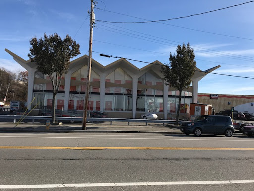 Truck Rental Agency «U-Haul Moving & Storage at Rte 295», reviews and photos, 411 Marginal Way, Portland, ME 04101, USA