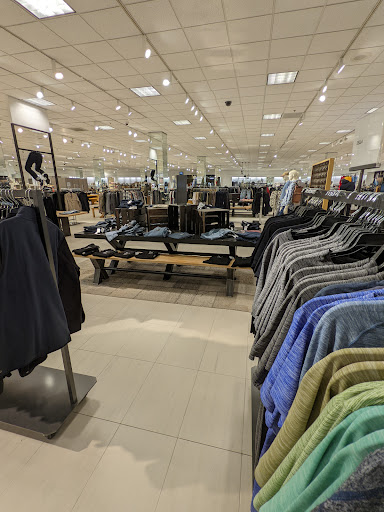 Department Store «Nordstrom Westfarms», reviews and photos, 600 W Farms Mall, Farmington, CT 06032, USA