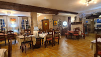 Atmosphère du Restaurant français Hôtel Restaurant Au Fief du Château à Orschwiller - n°1