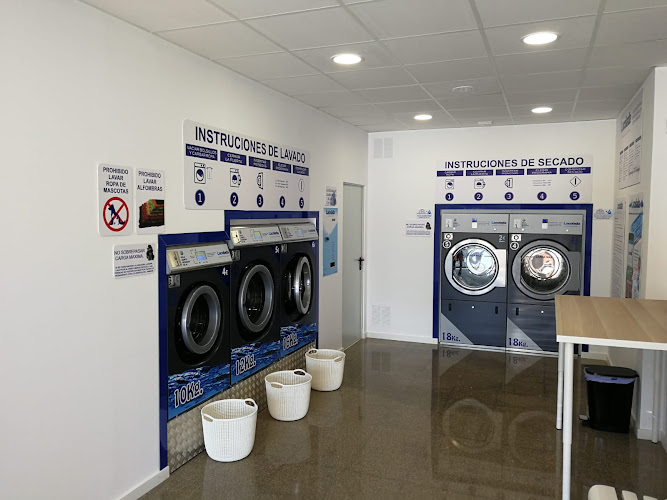Lavandería Amparo. Autoservicio La Colada, Hospital de Manises - Quart de Poblet en Manises