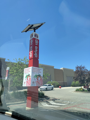 Department Store «Target», reviews and photos, 660 N Edwards Blvd, Lake Geneva, WI 53147, USA